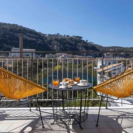 Sorrentovibes - Luxury Four Bedroom Home With Amazing Terraces In Sorrento Ngoại thất bức ảnh